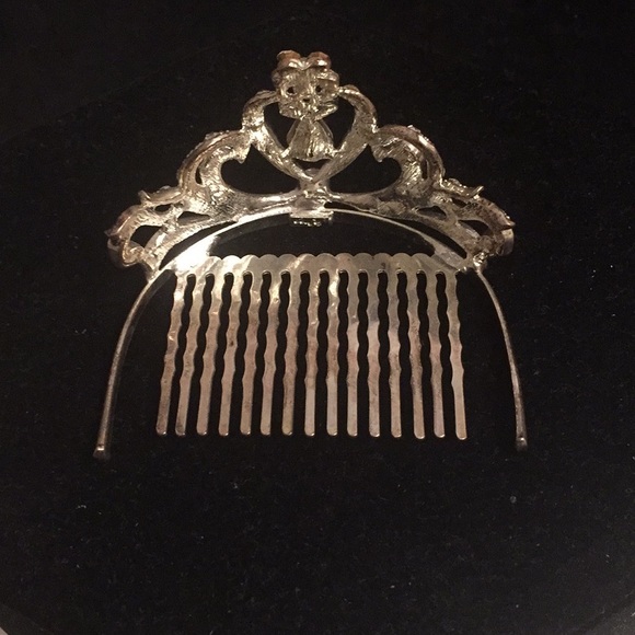 💕💕2XHOST PICK💕💕⬇️price drop Girls Crystal Tiara with comb - Picture 2 of 5